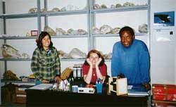 Nelly, Monica y Julio